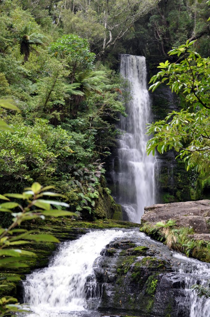 2016-03-25 Otago - Day 2 - Punakaki Falls 2